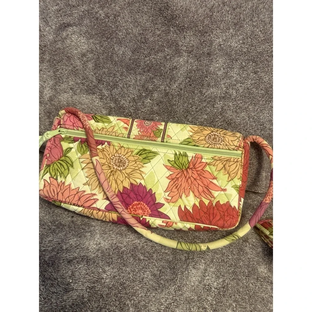 Vera Bradley Knot Just a Clutch Hello Dahlia Purse Handbag Shoulder Bag W/wallet